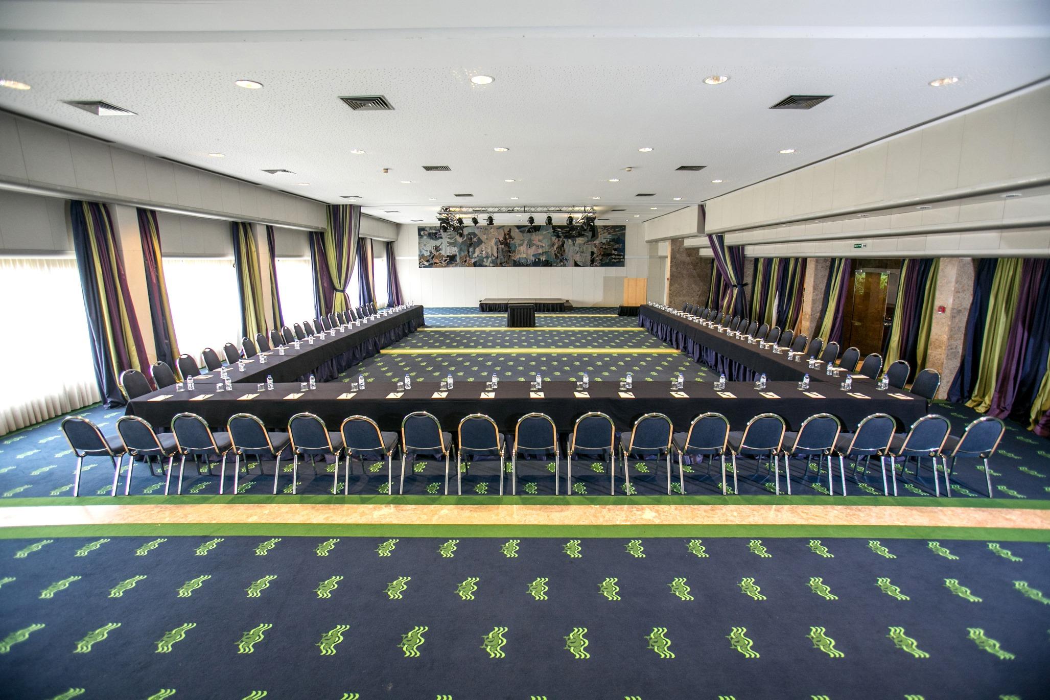 Hotel Solverde Spa And Wellness Center Вила-Нова-ди-Гая Экстерьер фото Meeting room