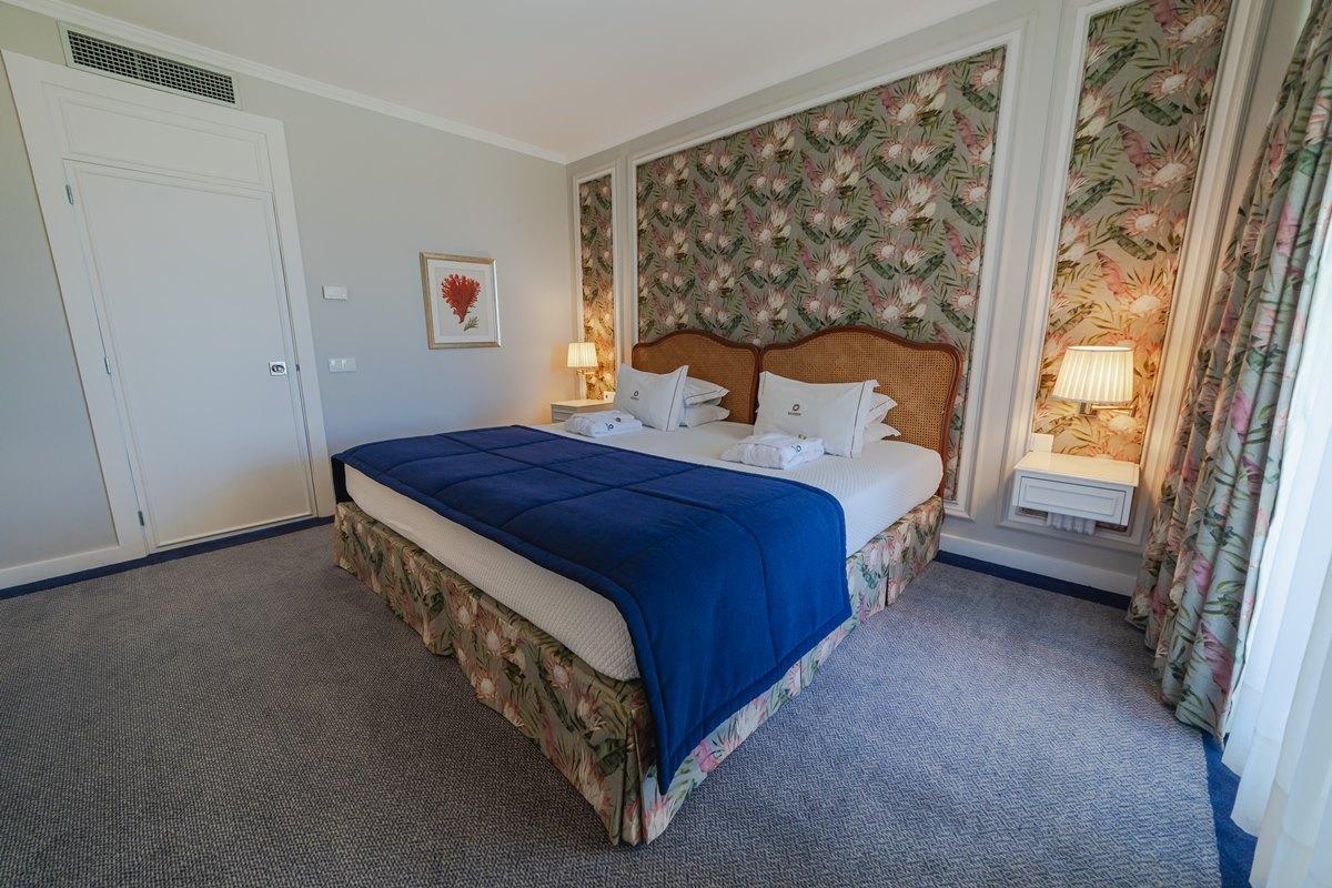 Hotel Solverde Spa And Wellness Center Вила-Нова-ди-Гая Экстерьер фото A bedroom at the hotel