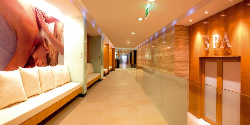 Hotel Solverde Spa And Wellness Center Вила-Нова-ди-Гая Интерьер фото The spa at the InterContinental London The O2